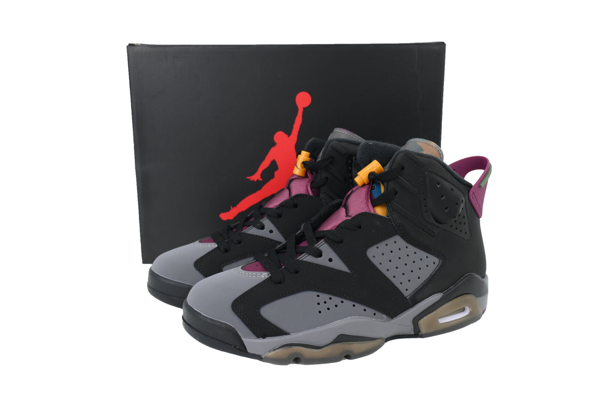 Nike Air Jordan 6 ¨C Retro High-Top Basketball Sneakers