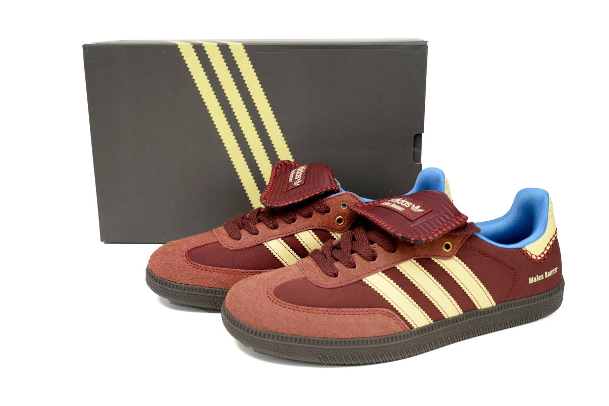adidas samba  women's shoes  men's samba sneakers adidas samba OG ¨C Classic Red Leather Sneakers