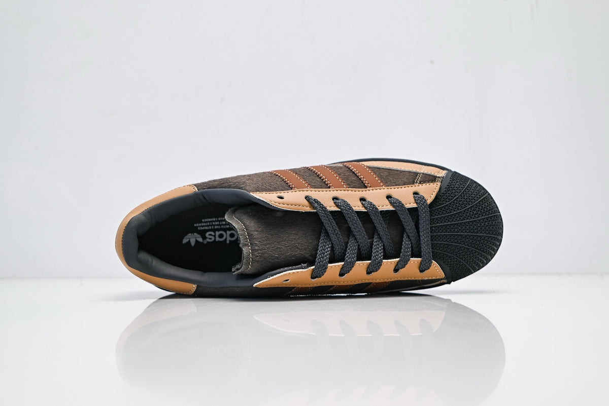 adidas Originals Superstar ¨C Tan Caramel & Dark Brown Faux Fur with Russet 3-Stripes Shell Toe