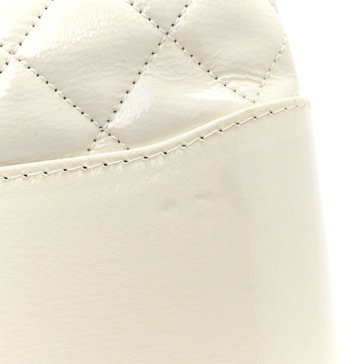 Patent Goatskin Quilted Medium Gabrielle Hobo White