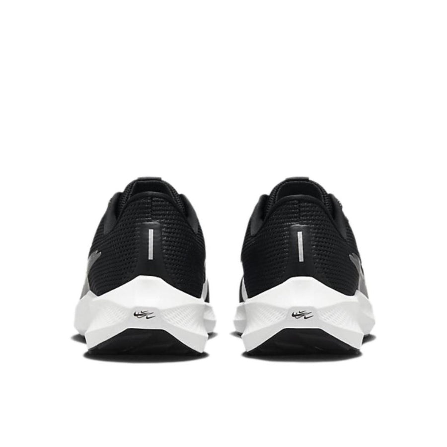 Nike Air Zoom Pegasus 40 ¨C Black / White / Silver Mesh Running Sneakers