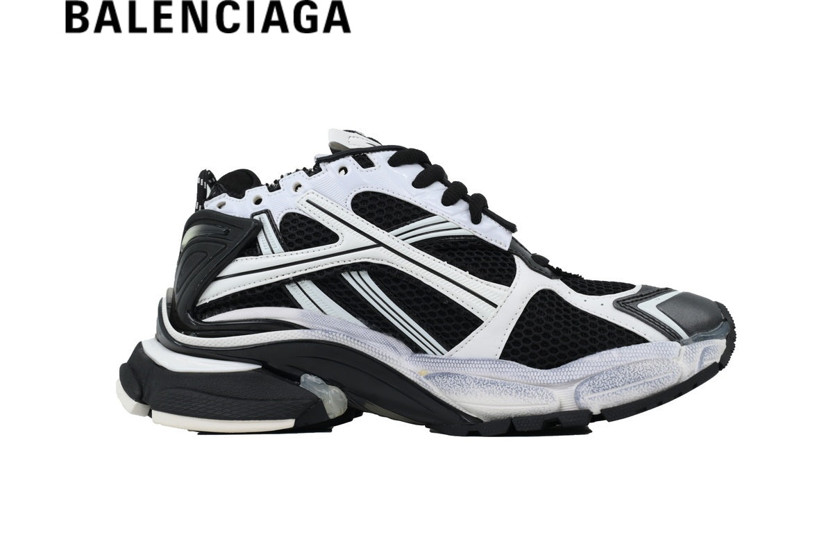 Balenciaga Runner men's shoes  women sneakers Black And White