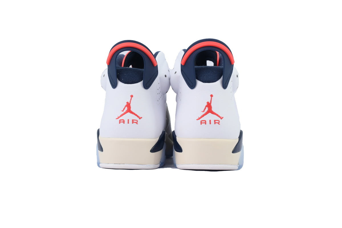 Nike Air Jordan 6 ¨C Retro High-Top Basketball Sneakers