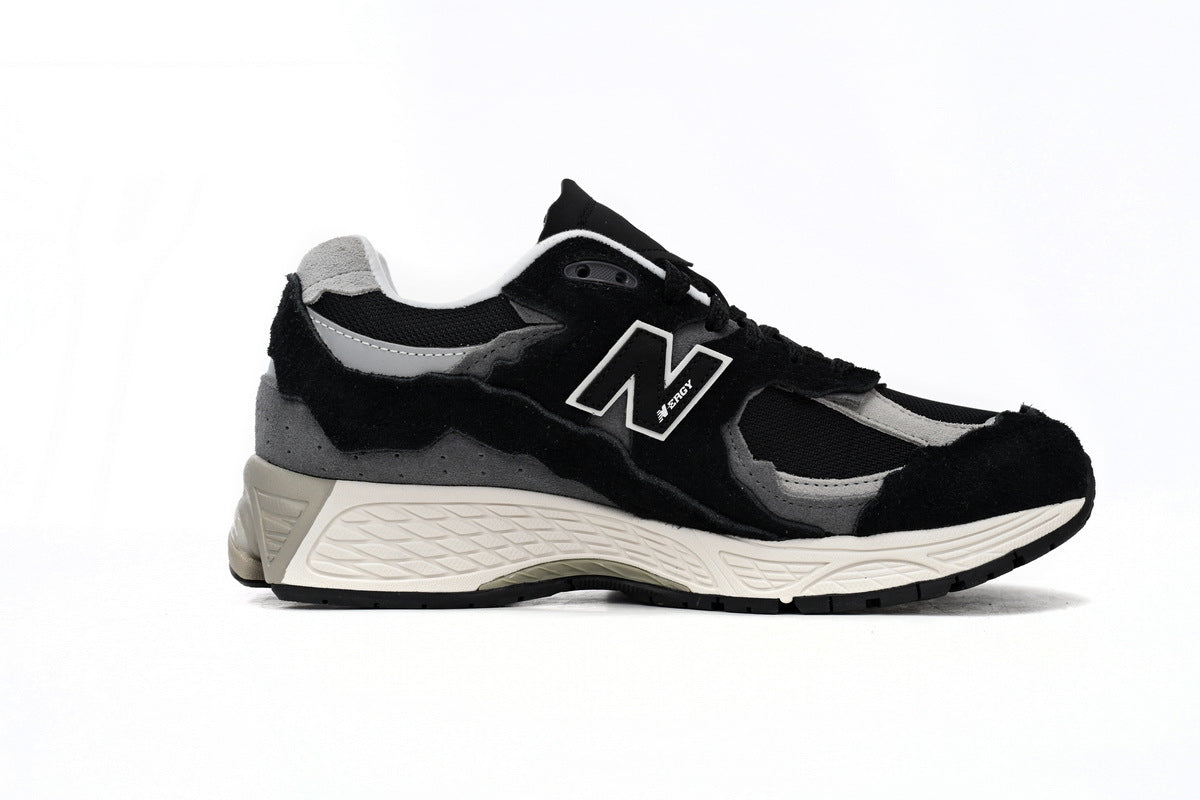 New Balance 2002R Women's & Men's Black & Grey Distressed Retro Sneakers