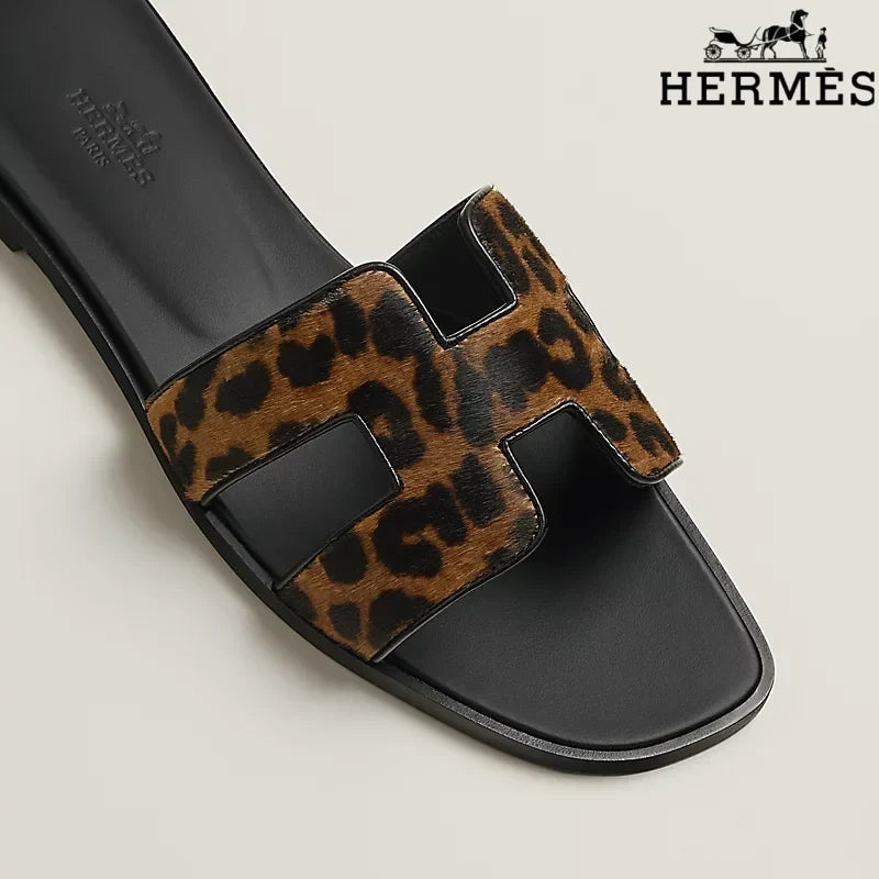 Herm¨¨s Oran Leopard Print Flat Sandal