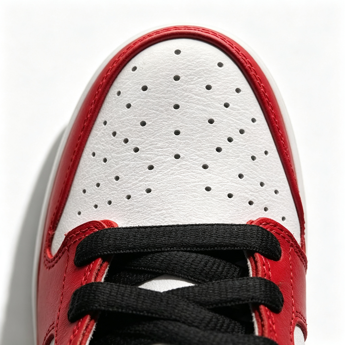 Nike Dunk Low ¨C Red / White / Black