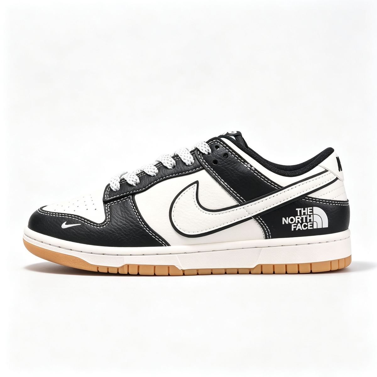 Nike Dunk Low Custom ¡ª Off-White x The North Face Black Gum
